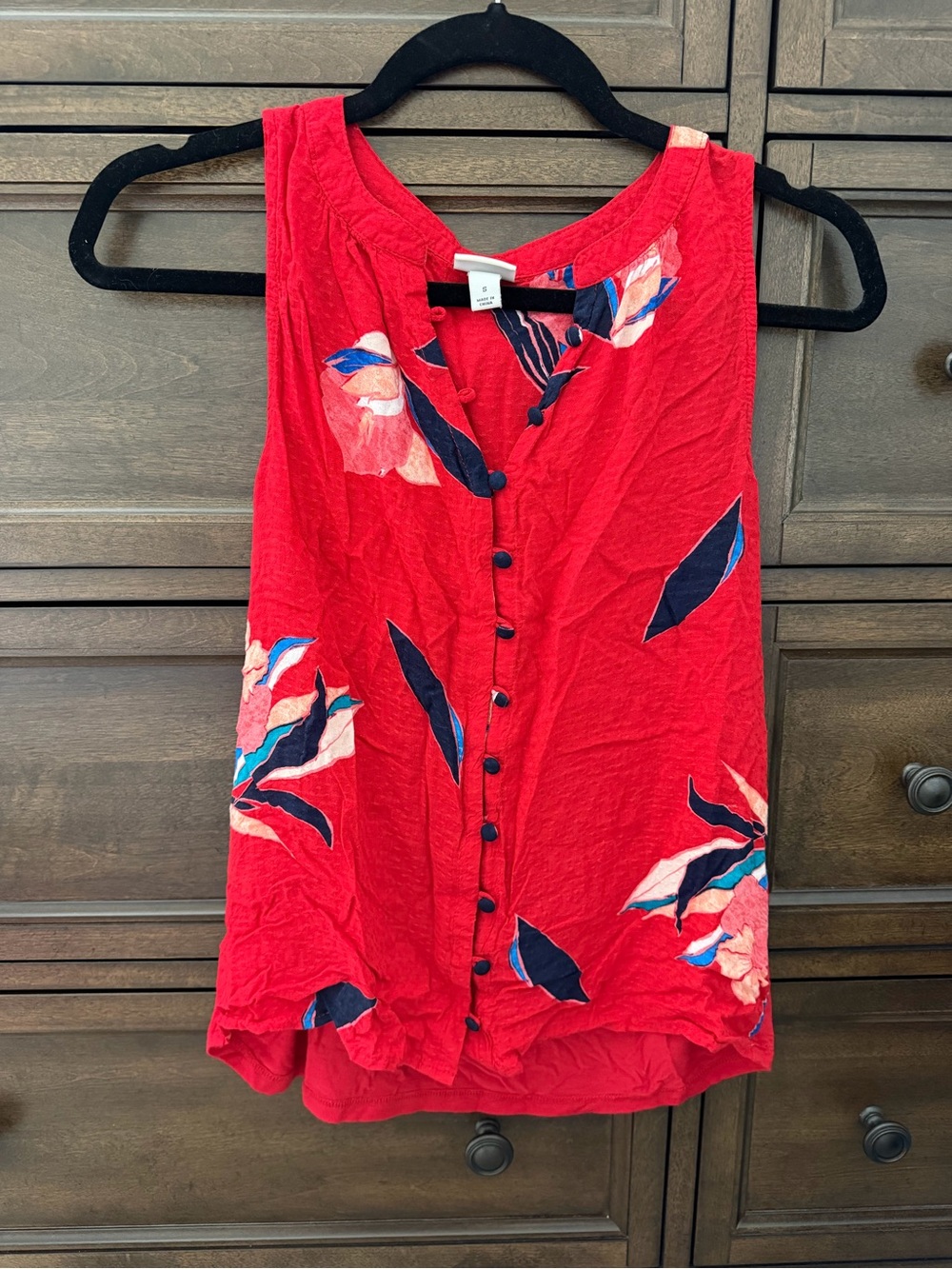 a new day Red Floral Sleeveless Button-Front Camisole